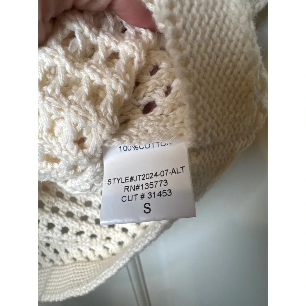 Altar'd State Ivory Crochet Sweater crop Sleeveless Open Knit Cotton Top Small - Picture 4 of 5